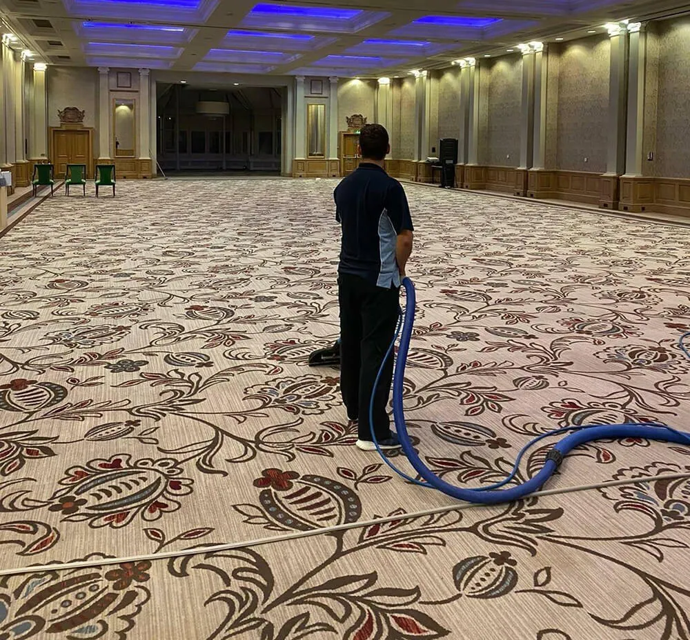 Commercial carpet extraction for Dallas restaurants