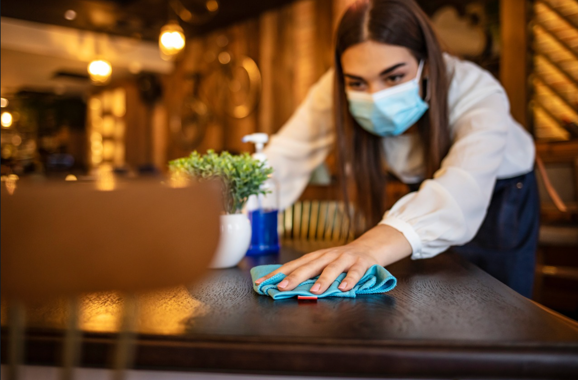 Dining room sanitization for Dallas restaurants